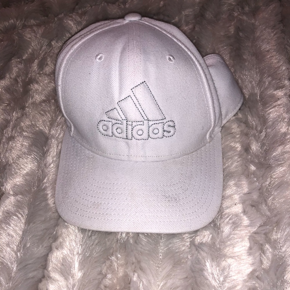 Adidas white hat